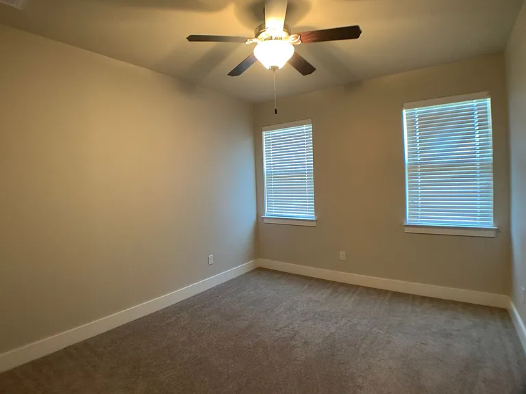 711 Gristmill Dr — Photo 19