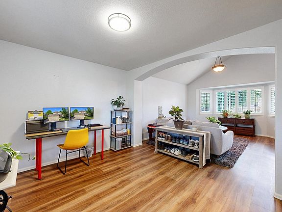 5th image of 7032 Woodrow Dr