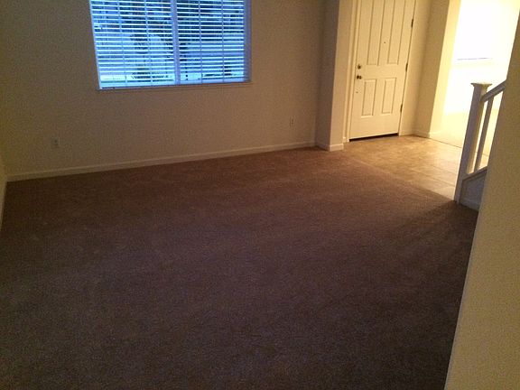 4th image of 5304 Birdie Ct