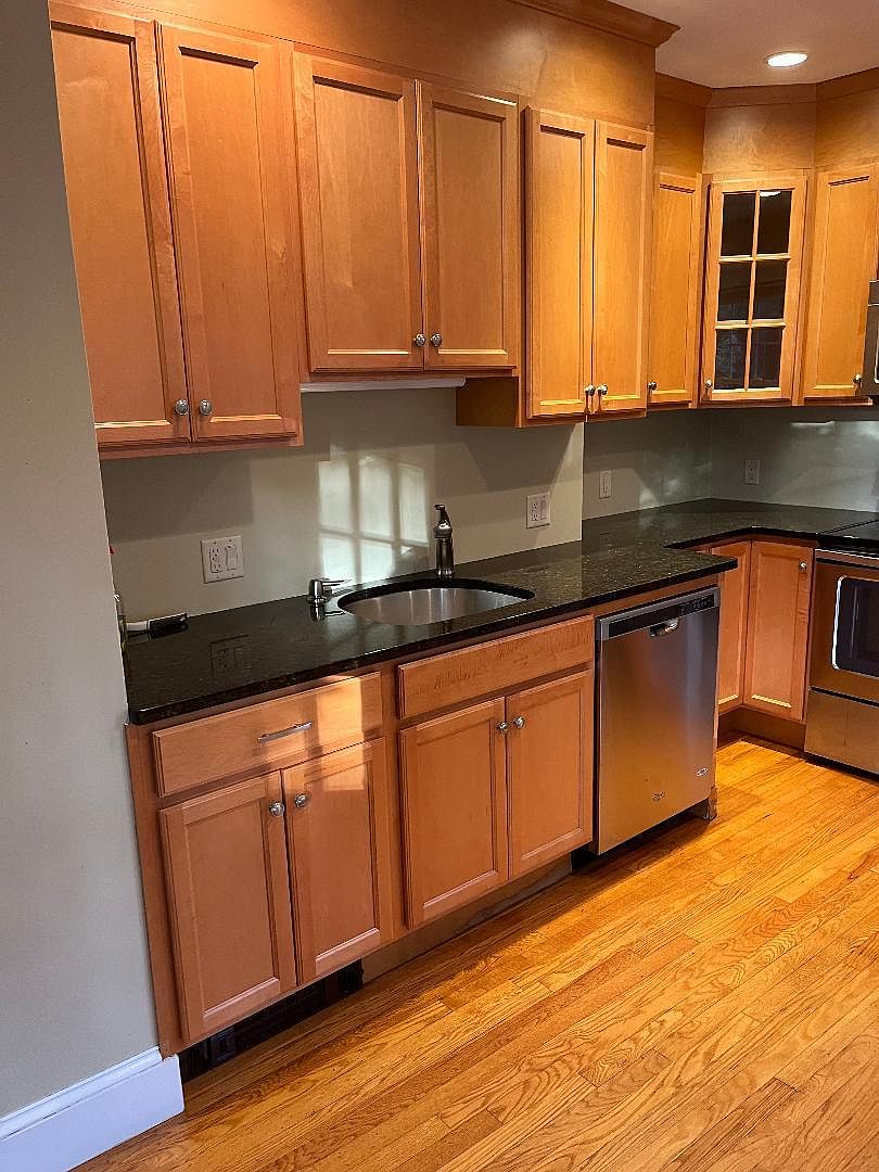 58 Prescott St, Reading, MA 01867 Zillow