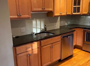 58 Prescott St, Reading, MA 01867