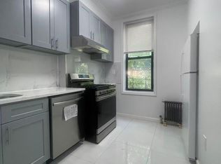 60-75 67th Ave #2F, Ridgewood, NY 11385