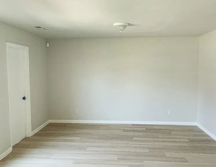 155 Bayside Ln — Photo 6