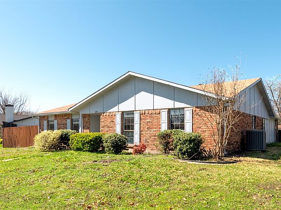 2nd image of 2119 Meadfoot Rd