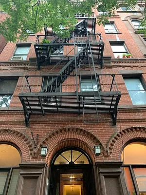 Rented by CNYC Apartments | media 10