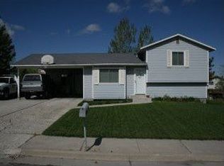 565 N Blueridge Dr, Tooele, UT 84074