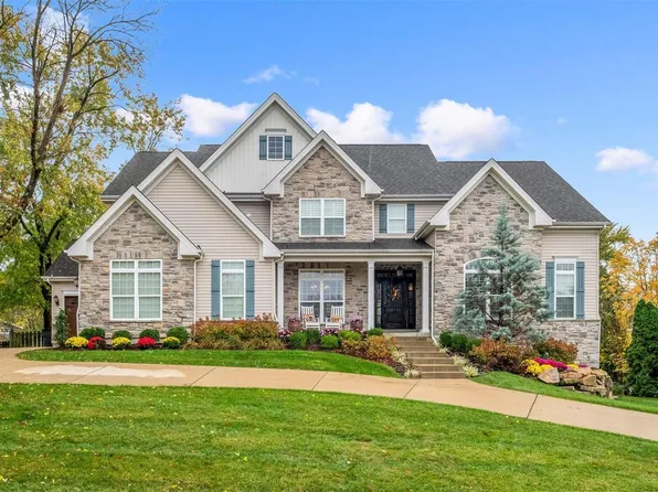 11726 Lindemere Dr, Saint Louis, MO 63131