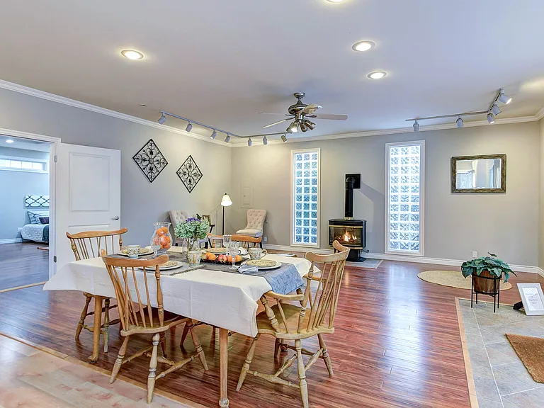 26328 SE 39th St #1 — Photo 5