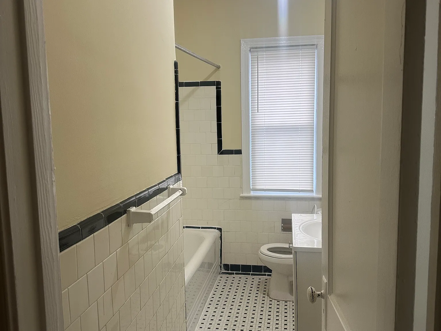 310 Decatur St NW — Photo 4