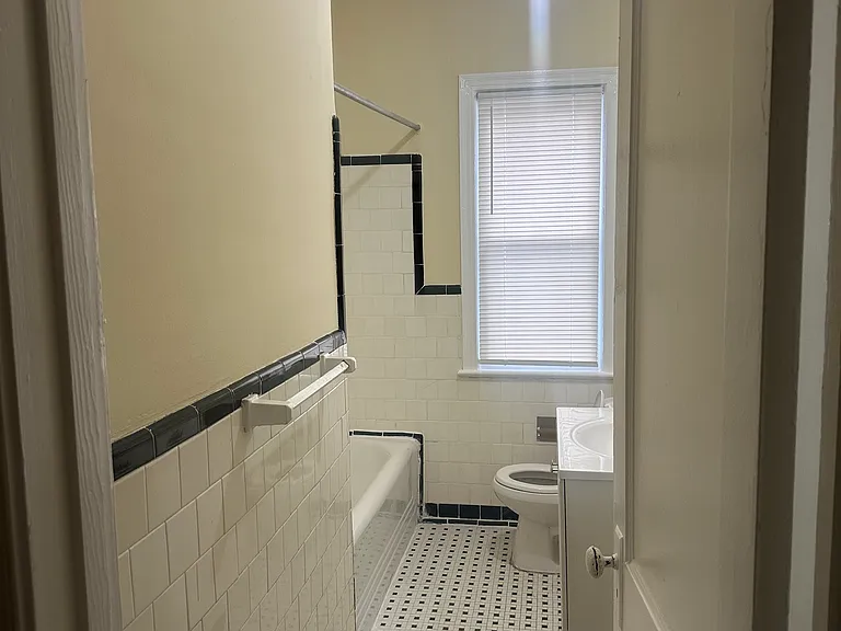 310 Decatur St NW #4 — Photo 7