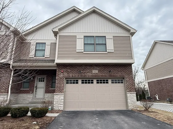 417 W Pierce Rd, Itasca, IL 60143