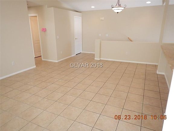 3rd image of 7250 Diamond Canyon Ln
