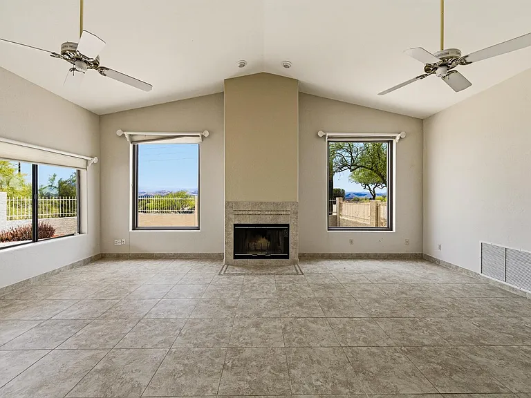 17422 E Flat Rock Dr — Photo 11