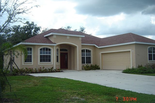 Stunning Home with a Stunning Price!