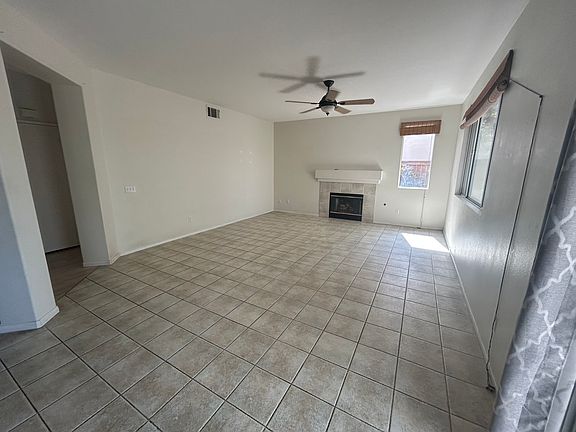 5th image of 33155 Fox Rd