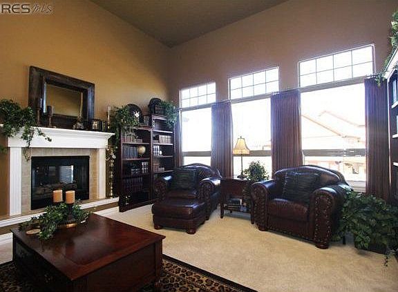 3rd image of 1395 Plains Ct