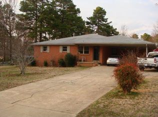10110 High Rd E, Shannon Hills, AR 72103