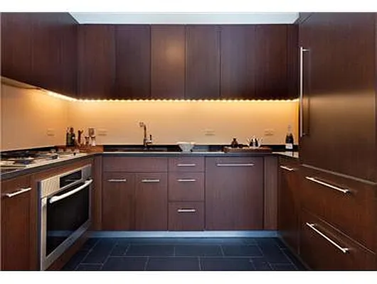 Rented by Douglas Elliman | media 19