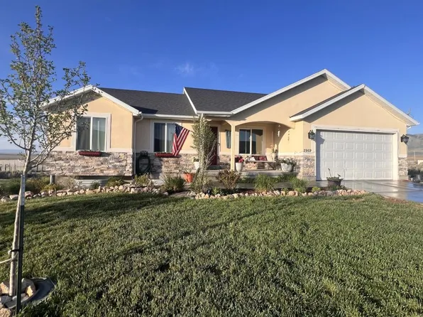2959 W Rim Rock Dr, Stockton, UT 84071