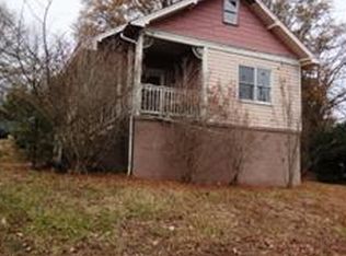 6 Pearl St, Granite Falls, NC 28630