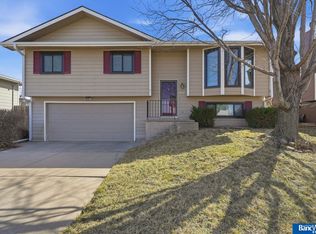 2540 NW 55th St, Lincoln, NE 68524