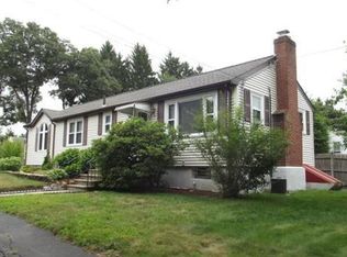 1 Field St, Billerica, MA 01821