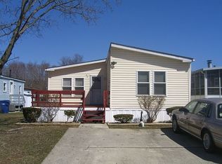 37 Poe Rd, North Brunswick, NJ 08902