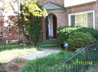 20514 116th Ave, Saint Albans, NY 11412