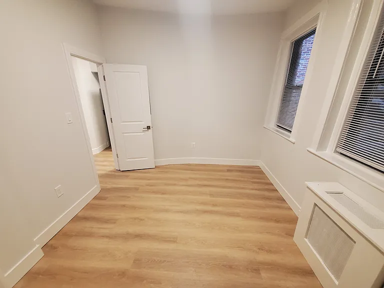 24 Phillips St #3 — Photo 11