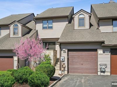 8 Davey Dr #48, West Orange, NJ, 07052