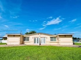 3147 Trevino Ter, Punta Gorda, FL