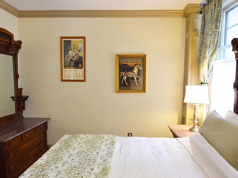 72 Union Ave #6 — Photo 3
