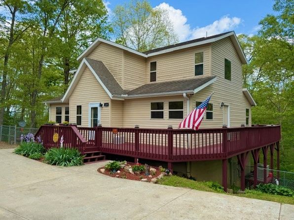 329 Tommys Ln, Murphy, NC 28906