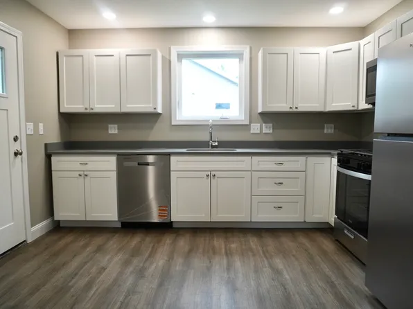 371 Lincoln St #1, Bangor, ME 04401