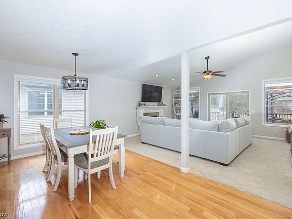 5th image of 6222 Hollow Ln