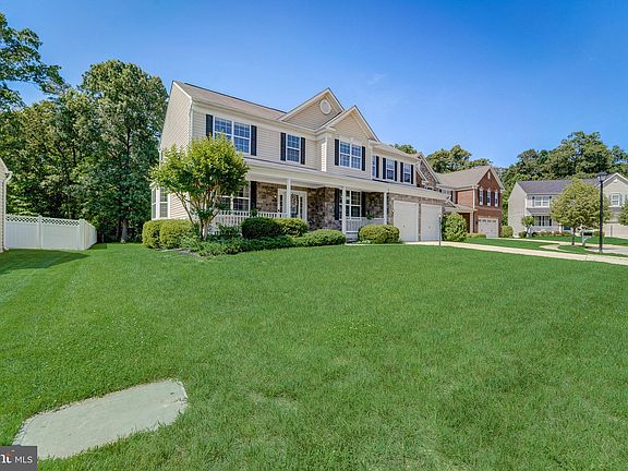 2nd image of 8008 Battersea Pl