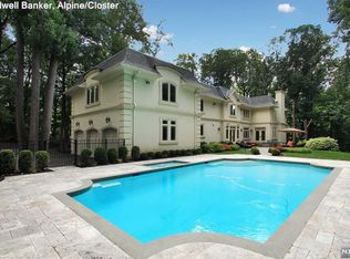 14 Duck Pond Rd, Demarest, NJ 07627