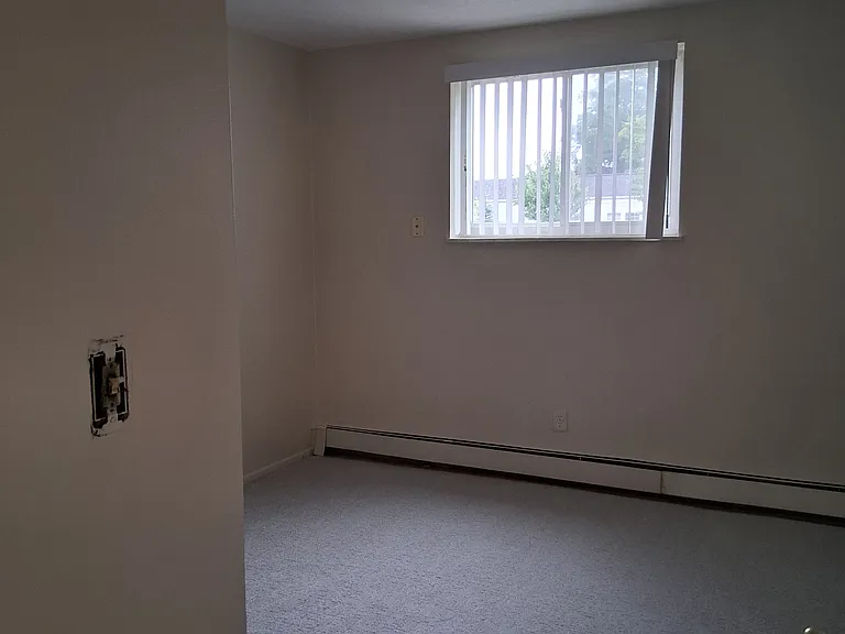570 Harvey St #1 — Photo 10