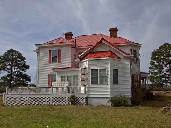 3rd image of 1501 E Martin Luther King Dr