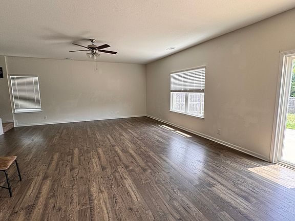 3rd image of 8051 Dennis Fox Ln