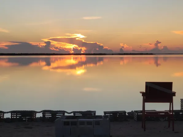 31253 Hibiscus Dr, Big Pine Key, FL 33043