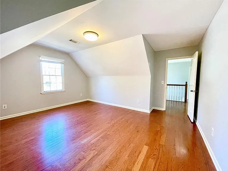 1721 Emerson Ct — Photo 22