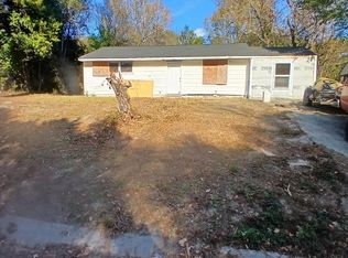 3874 Saint Charles Pl, Macon, GA 31206