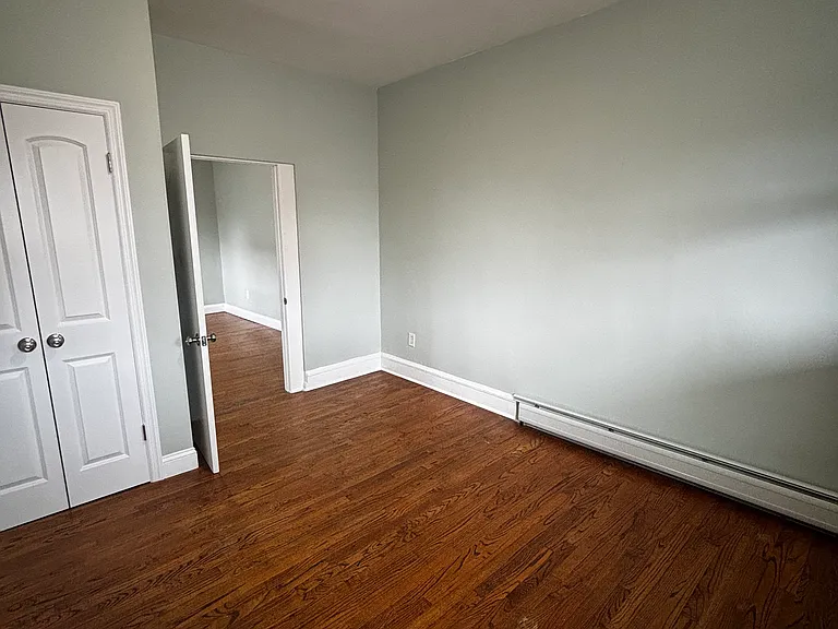 5016 Columbia Ave #1R — Photo 10