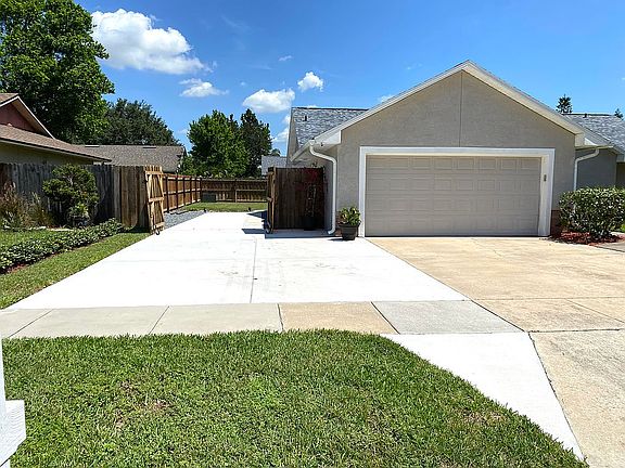 4th image of 146 Hazel Blvd