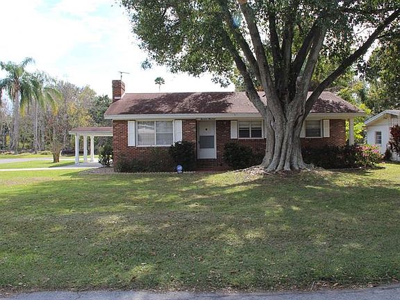 2nd image of 444 Waterway Dr