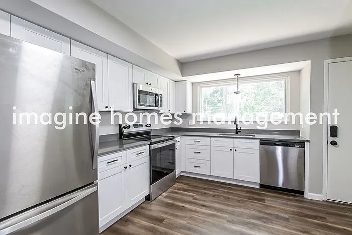 2380 Wesford Dr — Photo 6