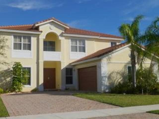 1st image of 1779 SW Newport Isles Blvd