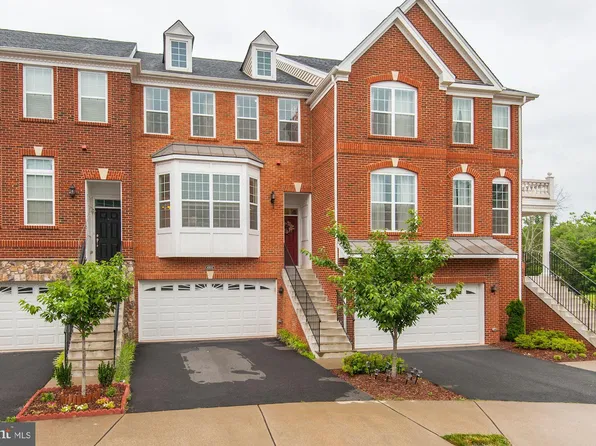 43237 Mitcham Sq, Ashburn, VA 20148