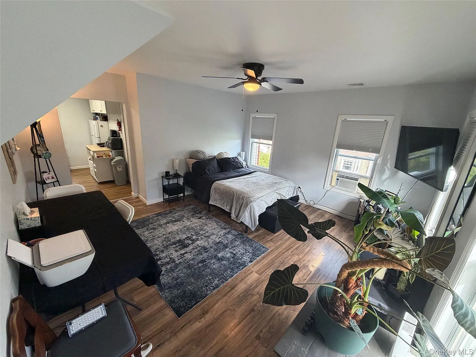 1 bed, 1.0 bath, 168 sqft, $2,100 — Photo 4